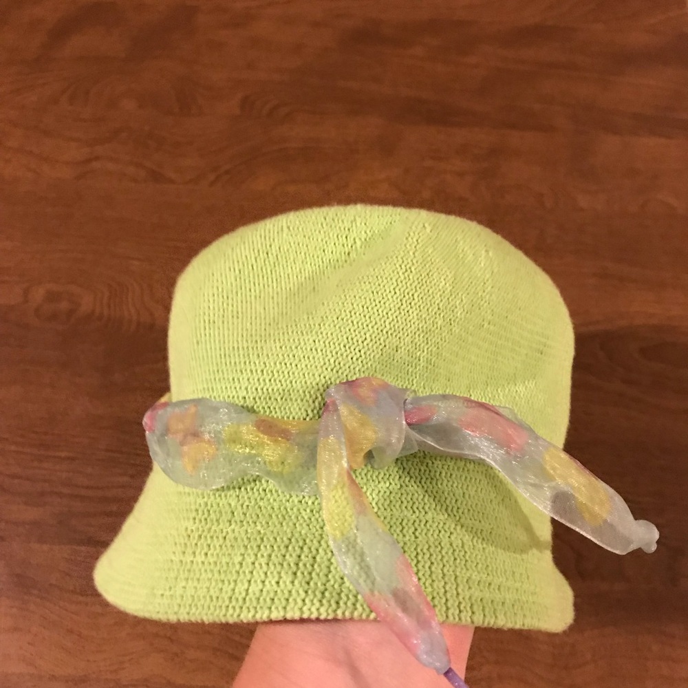 Flapper style hat - Picture 3 of 4